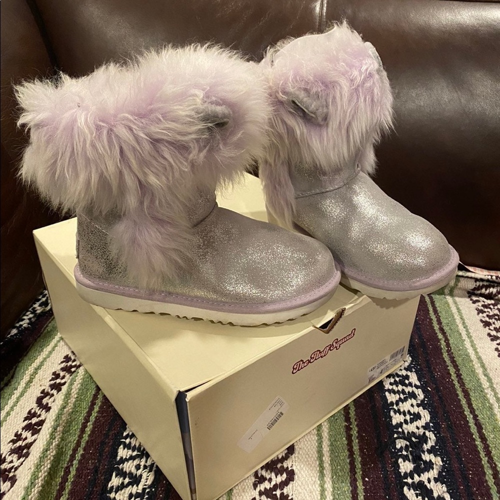 Ugg Maizey Classic II Silver Purple Sparkle Boots | Color: Purple/Silver. Size 4